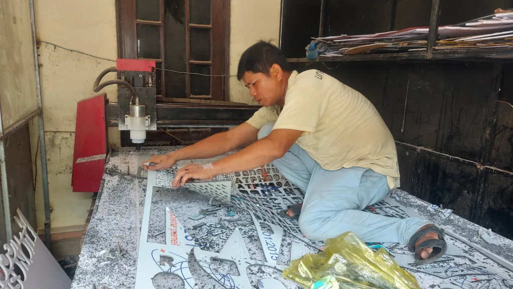 Chữ và logo được cắt CNC - Bảng hiệu alu tại Huế
